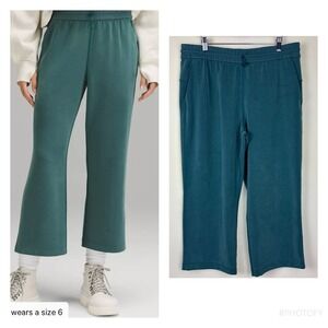 Lululemon Softstreme High-Rise Crop Pants SZ 14 Teal Lounge Casual Athleisure